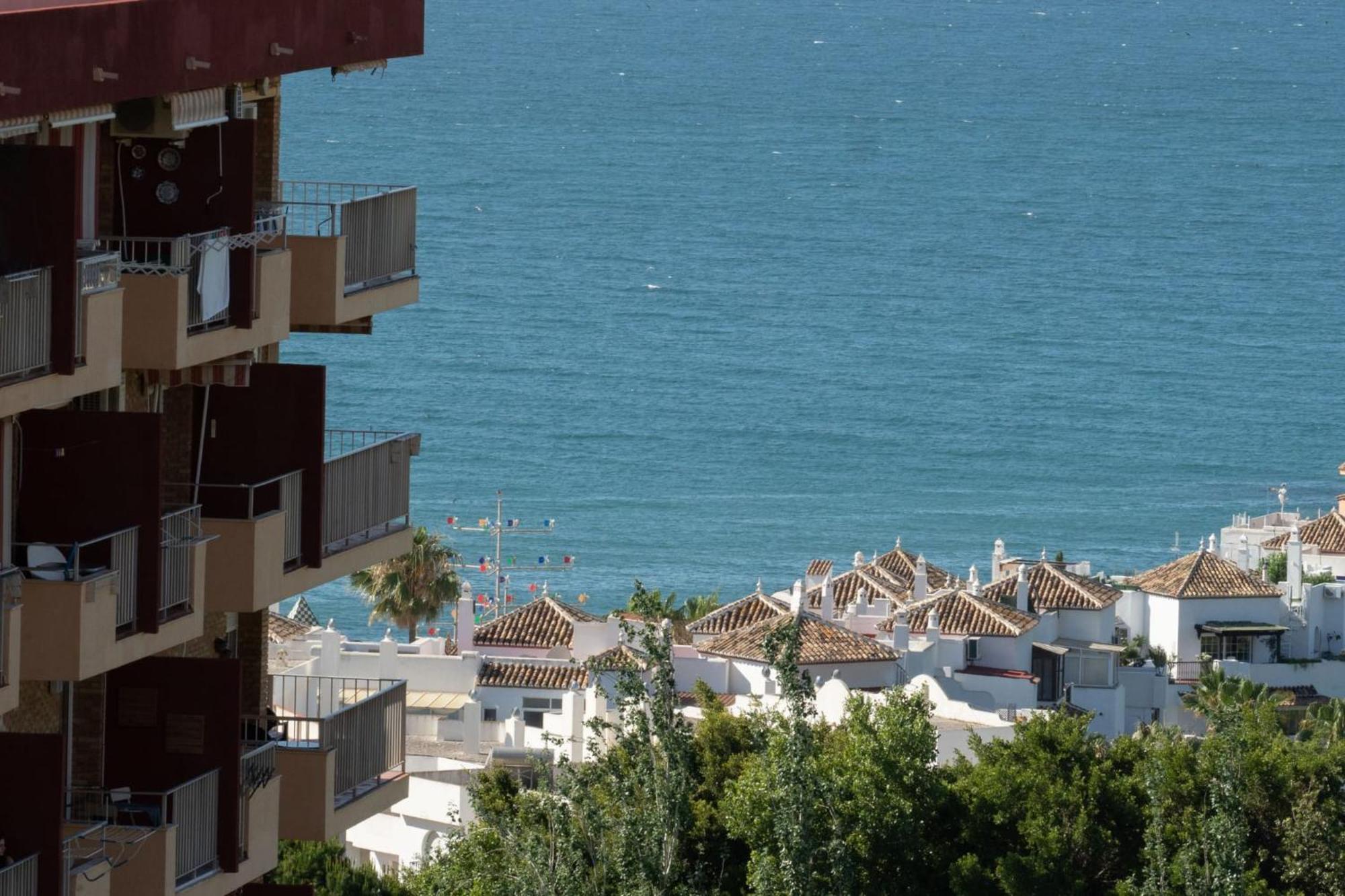Aguila Sea View Benalmadena Apartment Luaran gambar